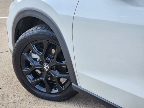Used 2024 Honda HR-V Sport image 17