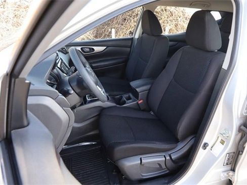 Used 2020 Nissan Rogue Sport S w/ Appearance Package image 8