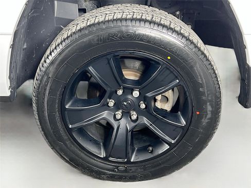 Used 2022 RAM 1500 Big Horn image 32