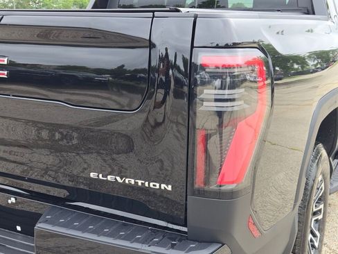 New 2026 GMC Sierra EV Elevation image 13