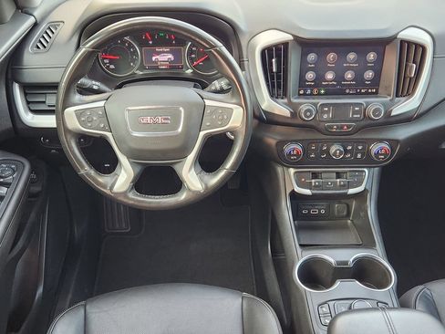 Used 2022 GMC Terrain SLT FWD image 26