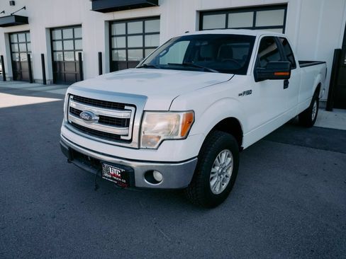 Used 2014 Ford F150 XLT w/ Equipment Group 301A Mid AWD/4WD image 3