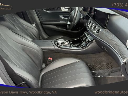 Used 2017 Mercedes-Benz E 300 image 19