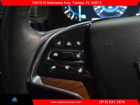 Used 2019 Cadillac Escalade Luxury w/ Escalade Sport Edition image 21