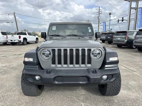 Used 2020 Jeep Wrangler Unlimited Sport image 4
