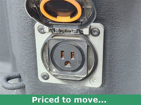 Certified 2022 Chevrolet Silverado 2500 LTZ image 25