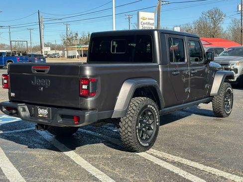 Used 2025 Jeep Gladiator Willys image 7