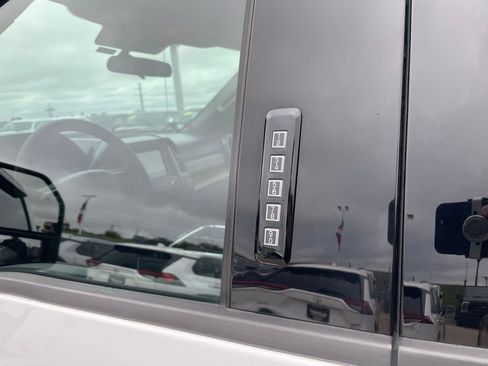 Used 2020 Ford F250 XLT w/ XLT Premium Package image 60