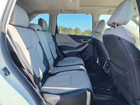 Used 2022 Subaru Forester Limited w/ Popular Package #3 image 14