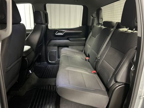 Used 2025 Chevrolet Silverado 1500 LT image 23