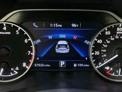 Used 2018 Nissan Murano Platinum FWD image 17