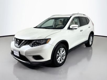 Used 2016 Nissan Rogue SV w/ SV Premium Package