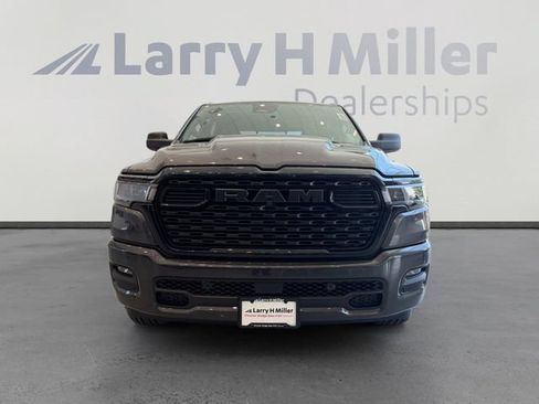 New 2026 RAM 1500 Express AWD/4WD image 8