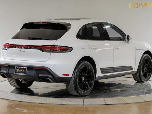 Used 2023 Porsche Macan AWD/4WD image 10