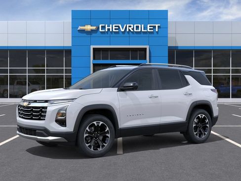 New 2026 Chevrolet Equinox LT AWD/4WD image 2