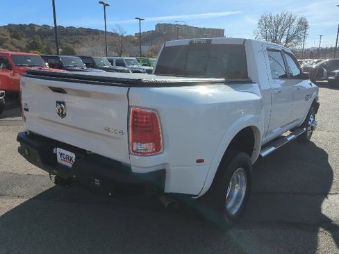 Used 2017 RAM 3500 Laramie w/ Convenience Group image 4