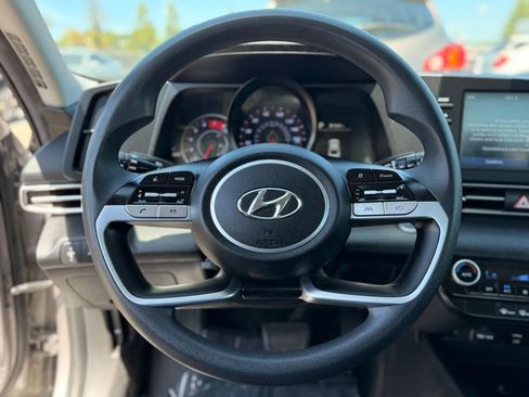 Used 2021 Hyundai Elantra SEL FWD image 24