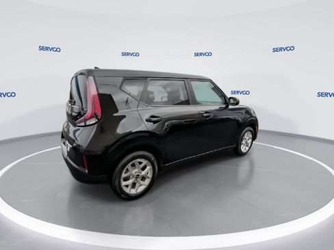 Used 2023 Kia Soul LX w/ LX Technology Package image 8