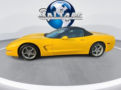 Used 2003 Chevrolet Corvette Convertible w/ Preferred Equipment Group1 image 4