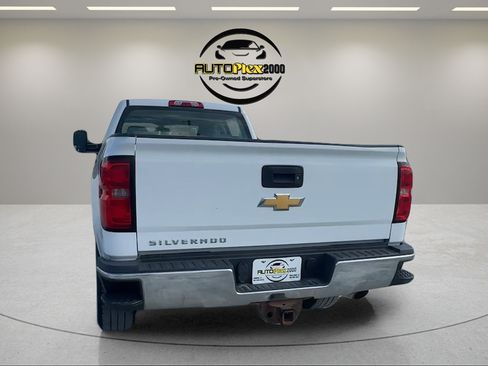 Used 2016 Chevrolet Silverado 3500 W/T AWD/4WD image 5