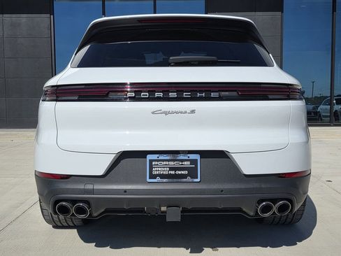 Used 2025 Porsche Cayenne S image 10