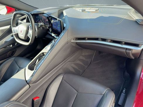 Used 2021 Chevrolet Corvette 2LT image 21