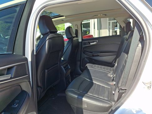 Used 2023 Ford Edge ST-Line AWD/4WD image 11