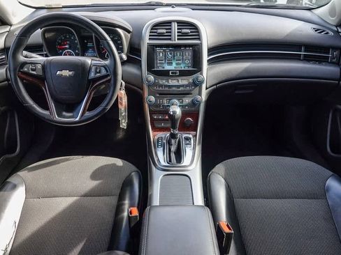 Used 2013 Chevrolet Malibu LT image 11