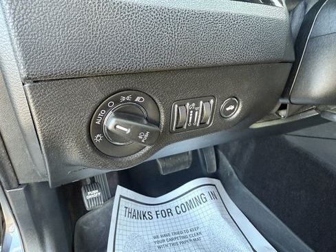 Used 2016 Chrysler 300 S image 24