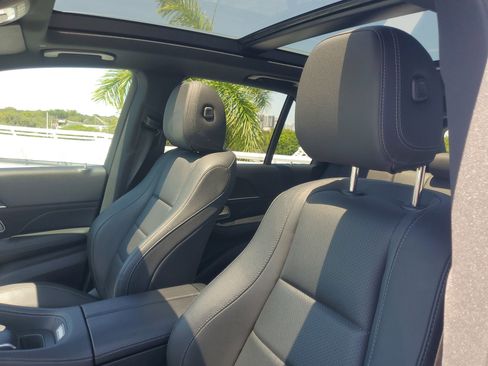 Used 2022 Mercedes-Benz GLE 350 image 17