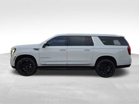 New 2026 GMC Yukon XL Elevation image 6