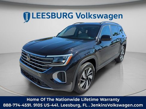 New 2026 Volkswagen Atlas SE image 11