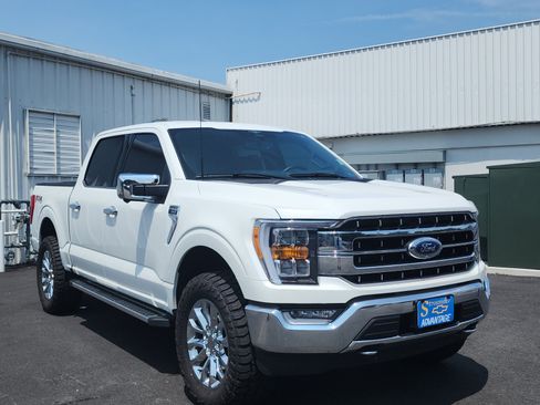 Used 2023 Ford F150 Lariat w/ Max Trailer Tow Package AWD/4WD image 7