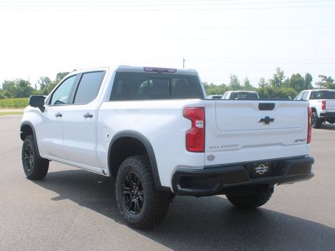 New 2026 Chevrolet Silverado 1500 ZR2 AWD/4WD image 7