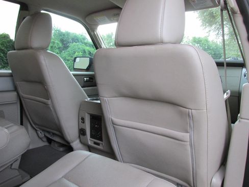 Used 2014 Ford Expedition EL Limited image 24