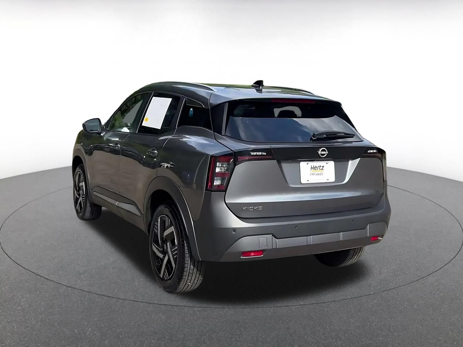 Used 2026 Nissan Kicks SV w/ Cold Weather Package FWD image 10