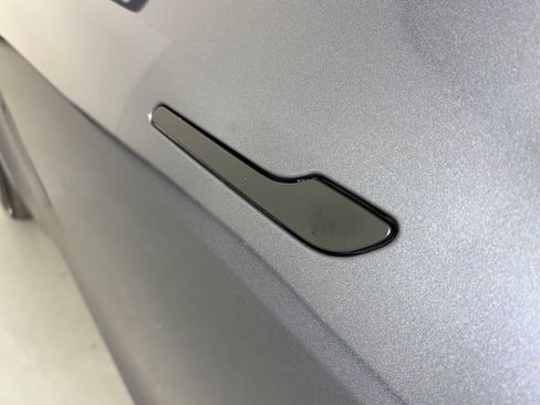 Used 2022 Tesla Model Y Performance AWD/4WD image 12