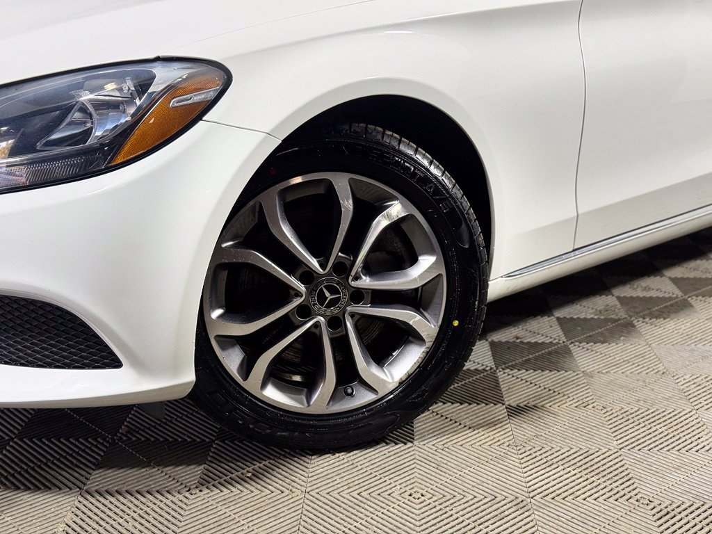 Used 2017 Mercedes-Benz C 300 4MATIC Sedan image 2