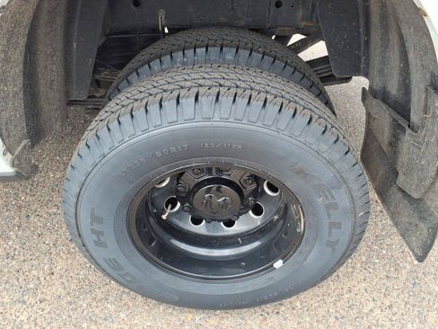 Used 2024 RAM 3500 Big Horn w/ Night Edition AWD/4WD image 21