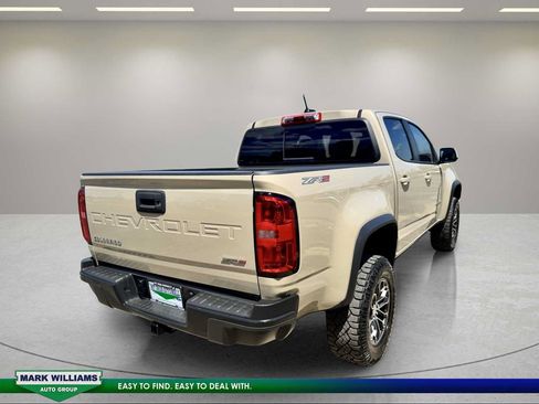 Used 2022 Chevrolet Colorado ZR2 AWD/4WD image 3
