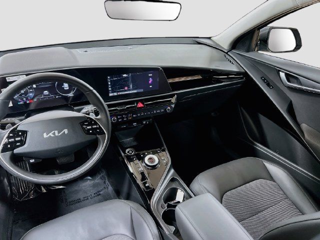 Certified 2025 Kia Niro Wind FWD image 23