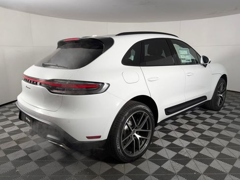 New 2026 Porsche Macan image 7