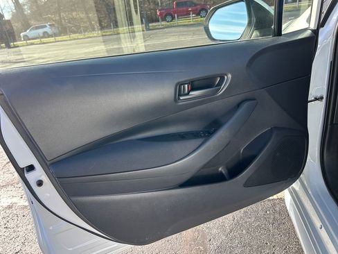 Certified 2022 Toyota Corolla LE image 18