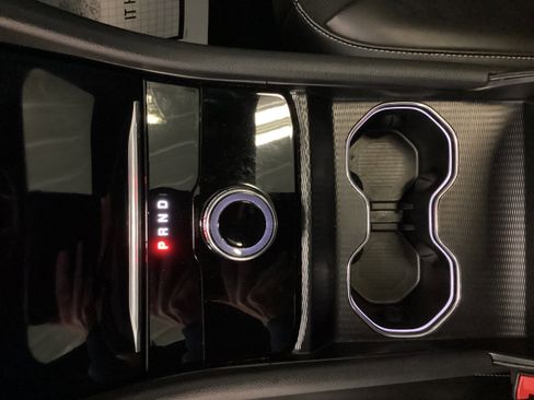 Used 2024 Jeep Grand Cherokee Altitude image 33