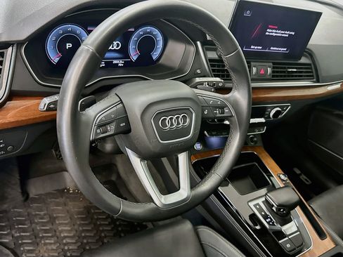 Used 2023 Audi Q5 2.0T Premium Plus w/ Premium Plus Package AWD/4WD image 18