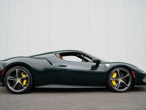 Used 2025 Ferrari 296 GTS RWD image 44