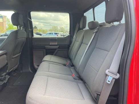 Used 2020 Ford F150 XLT w/ Equipment Group 302A Luxury AWD/4WD image 16