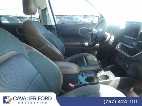 Used 2022 Ford Bronco Sport Outer Banks w/ Tech Package AWD/4WD image 9