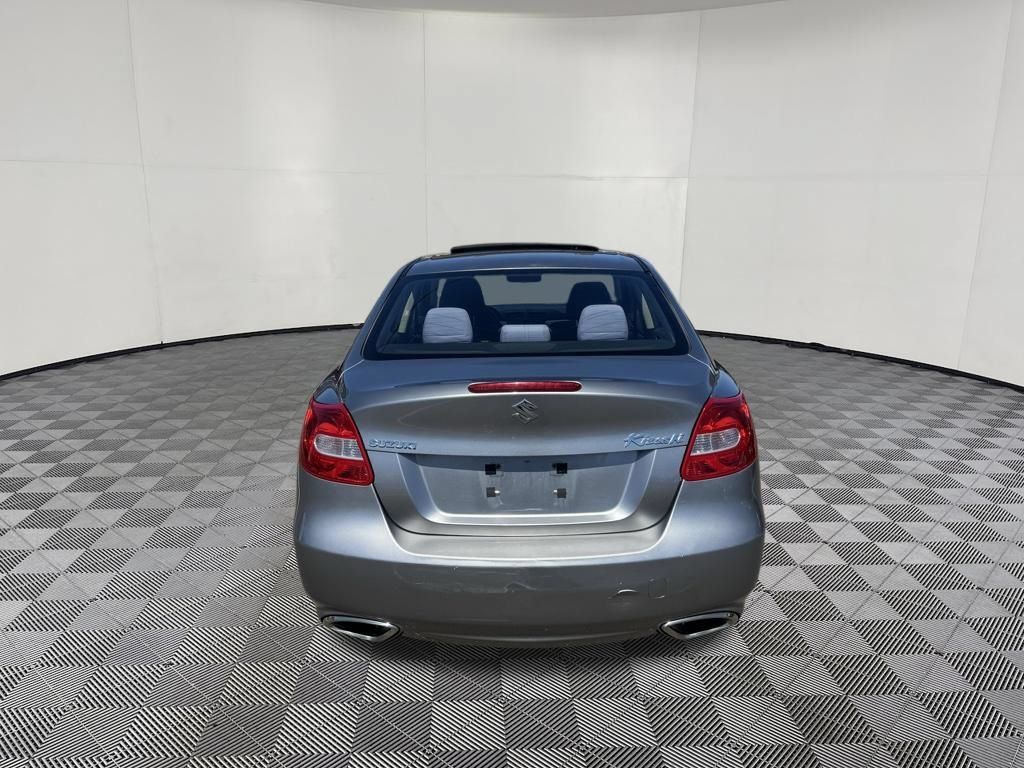 Used 2010 Suzuki Kizashi GTS FWD image 6