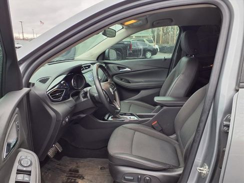 Used 2023 Buick Encore GX Select w/ Sport Touring Package image 7